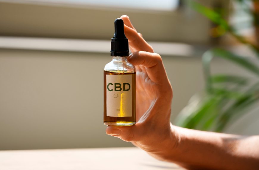 Stężenie olejku CBD – co oznacza i jak czytać oznaczenia na opakowaniu?